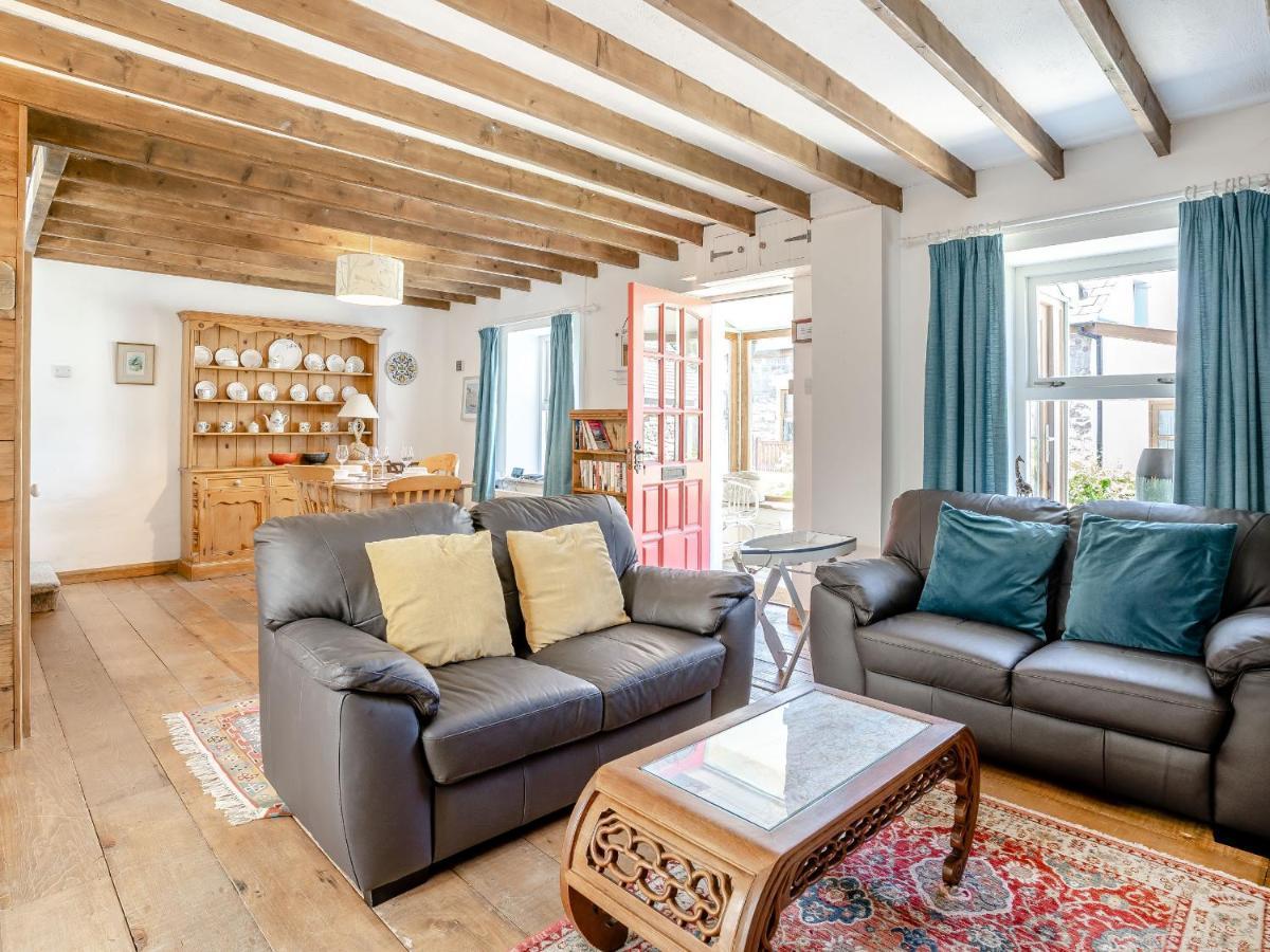 Sea Pickle Cottage Хаверфордуэст Экстерьер фото